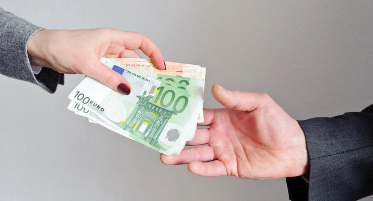 Курс валют на 28.06.2023: евро дешевеет