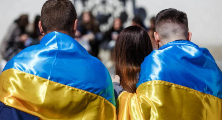 Война в Украине: сколько украинцев остается за границей