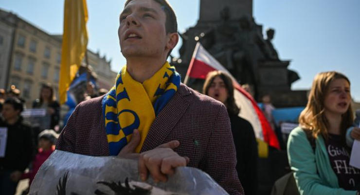 Чи планують українці повернутися додому з Європи: дослідження