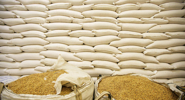 Кремль объявил о прекращении действия "зернового соглашения"