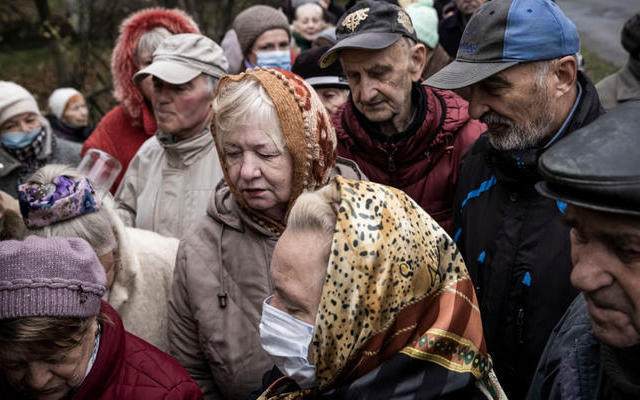 Яку пенсію отримують працюючі пенсіонери в Україні