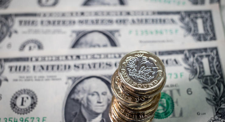 Курс валют на 22.11.2023: сколько стоит доллар и евро