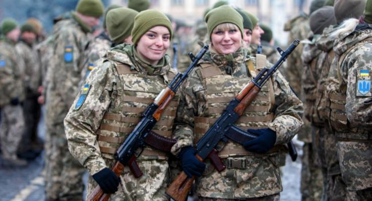 Подпадают ли под мобилизацию женщины в Украине: ответ ВСУ