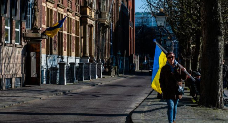 В Нидерландах хотят обязать украинских беженцев платить за жилье