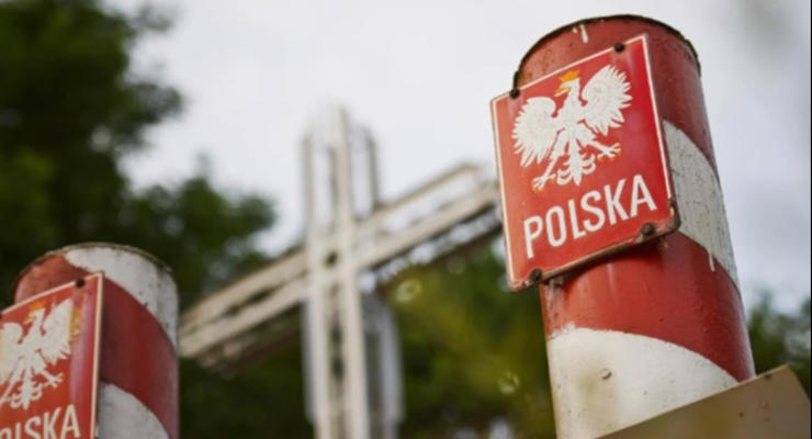 Блокада кордону: Польські фермери повністю заблокували п'ять пунктів пропуску