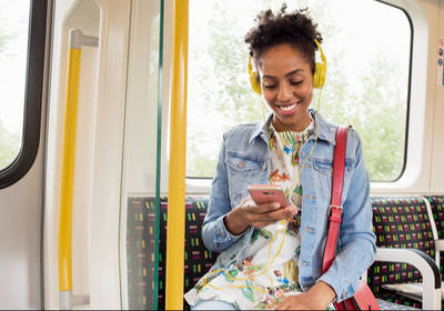 УЗ вдвое увеличила лимиты Wi-Fi в поездах "Интерсити"